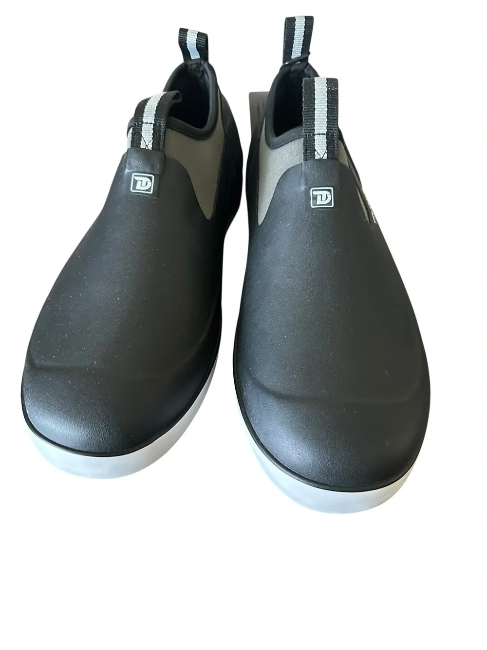 Men's Slip-On Rain Shoes in Black and Gray